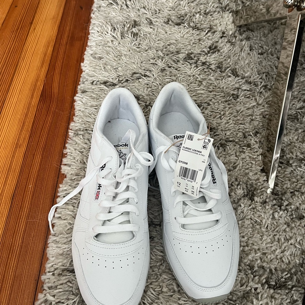 Reebok Classic White Lace-Up Shoes